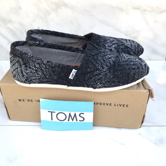 Toms Shoes - $90 TOMS Women's Classic Wool Grey/Black Textured Low Top Flat Shoe - 9.5M